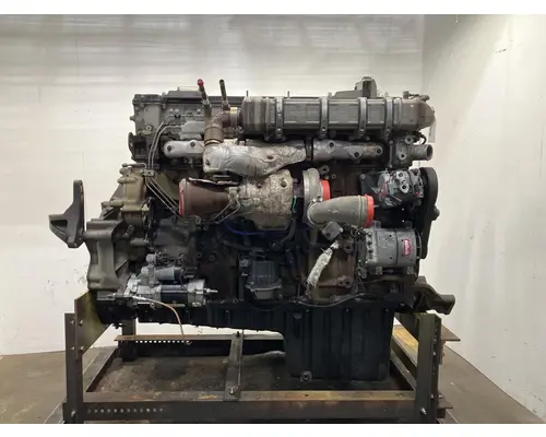 Detroit DD15 Engine Assembly