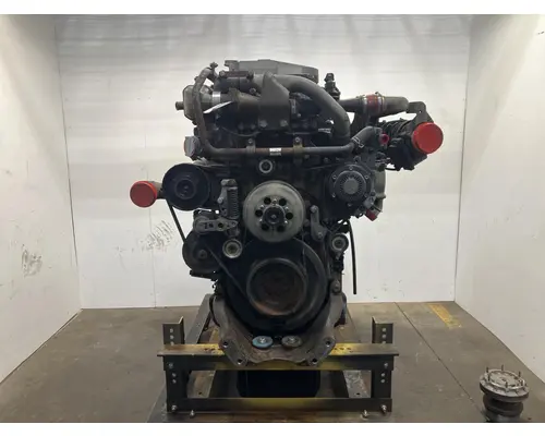 Detroit DD15 Engine Assembly