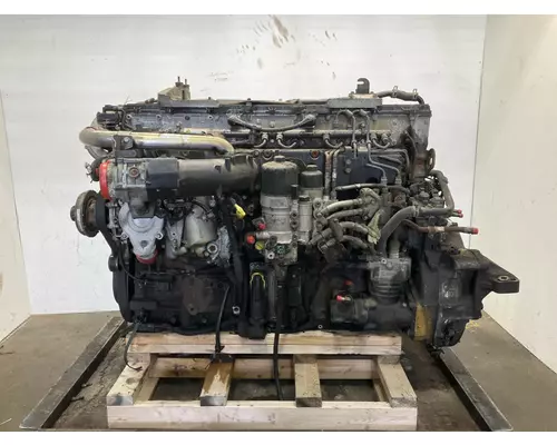 Detroit DD15 Engine Assembly