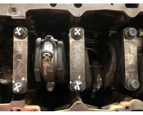 Detroit DD15 Engine Assembly