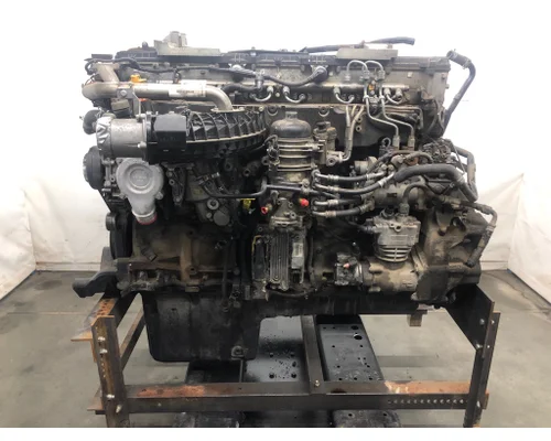 Detroit DD15 Engine Assembly