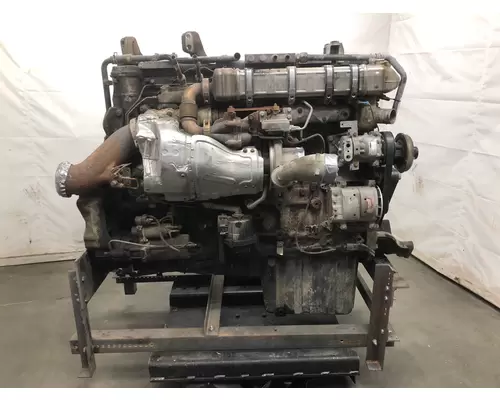 Detroit DD15 Engine Assembly