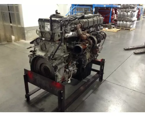 Detroit DD15 Engine Assembly