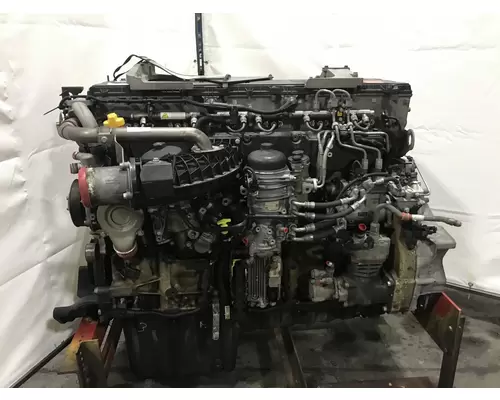 Detroit DD15 Engine Assembly