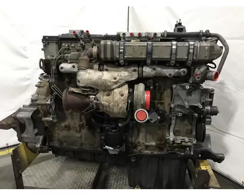 Detroit DD15 Engine Assembly