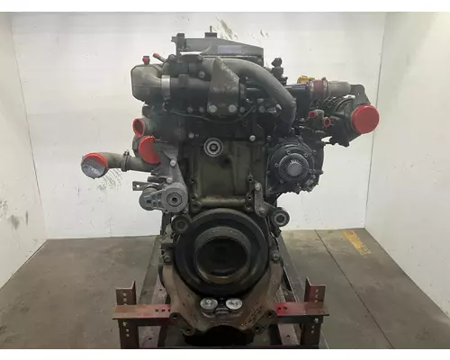 Detroit DD15 Engine Assembly