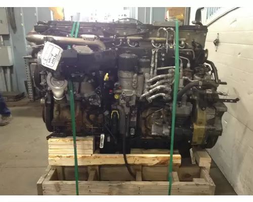 Detroit DD15 Engine Assembly