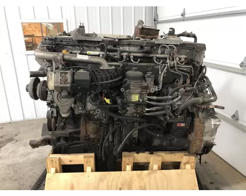 Detroit DD15 Engine Assembly