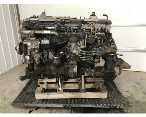 Detroit DD15 Engine Assembly