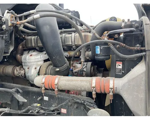 Detroit DD15 Engine Assembly