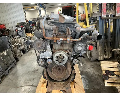 Detroit DD15 Engine Assembly