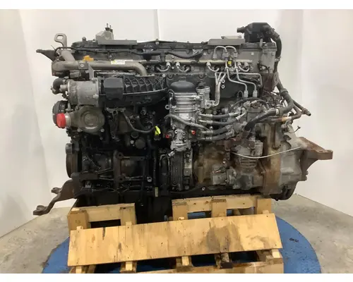 Detroit DD15 Engine Assembly