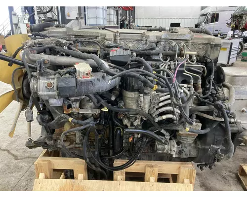 Detroit DD15 Engine Assembly