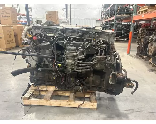 Detroit DD15 Engine Assembly