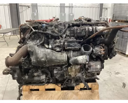 Detroit DD15 Engine Assembly