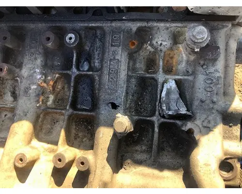 Detroit DD15 Engine Assembly
