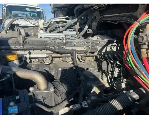 Detroit DD15 Engine Assembly