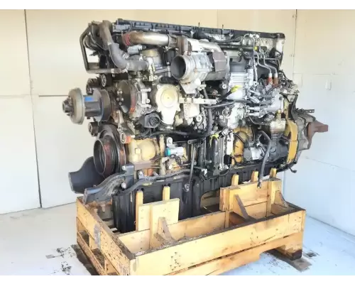 Detroit DD15 Engine Assembly