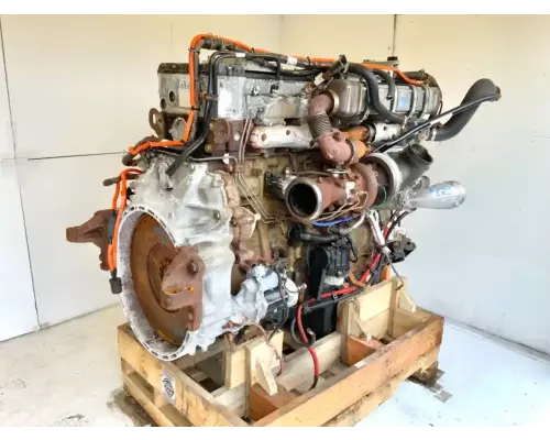 Detroit DD15 Engine Assembly