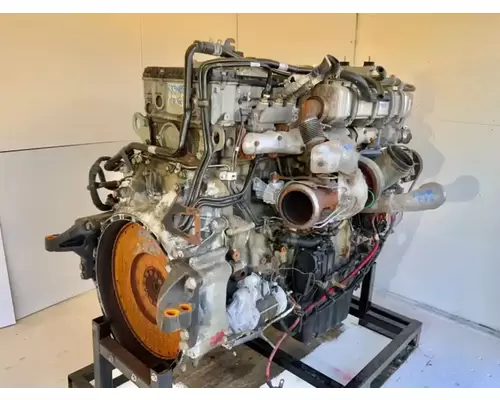 Detroit DD15 Engine Assembly