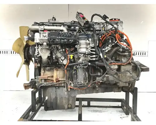 Detroit DD15 Engine Assembly