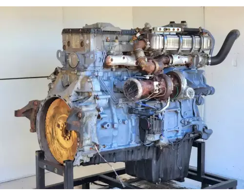 Detroit DD15 Engine Assembly