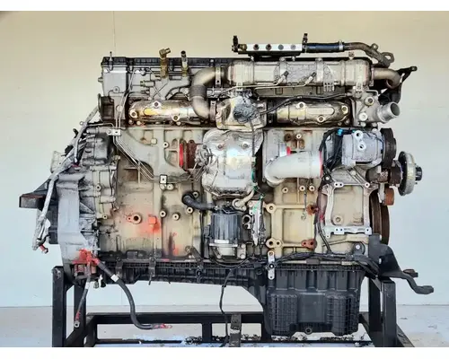 Detroit DD15 Engine Assembly