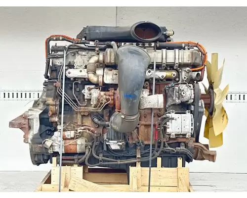Detroit DD15 Engine Assembly