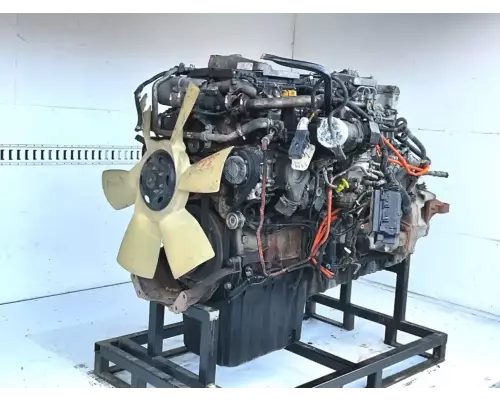 Detroit DD15 Engine Assembly