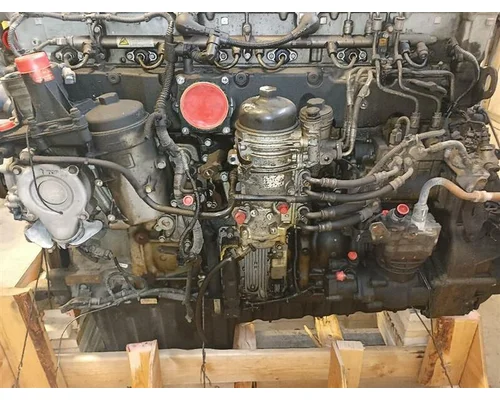 Detroit DD15 Engine Assembly