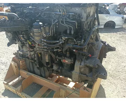 Detroit DD15 Engine Assembly
