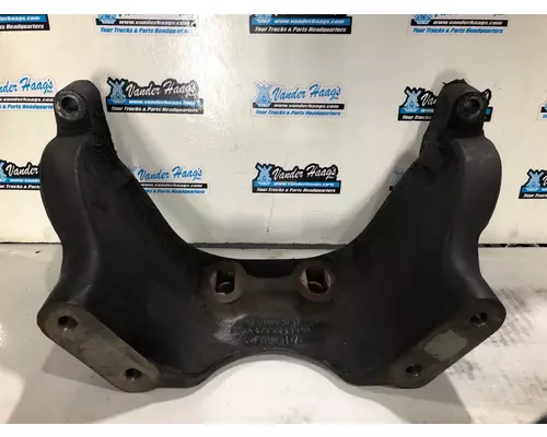 Detroit DD15 Engine Mounts