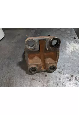 Detroit DD15 Engine Mounts