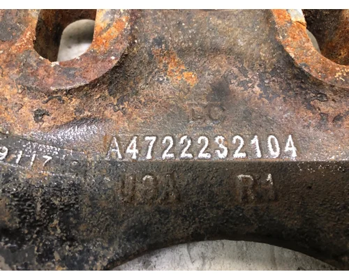 Detroit DD15 Engine Mounts