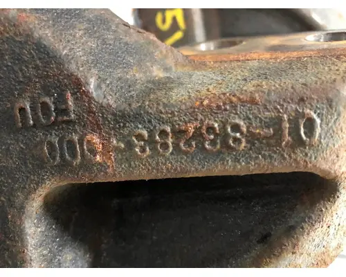 Detroit DD15 Engine Mounts