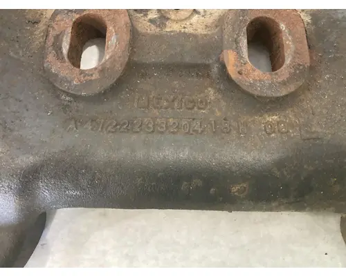 Detroit DD15 Engine Mounts