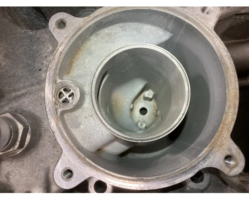 Detroit DD15 Engine Oil Cooler