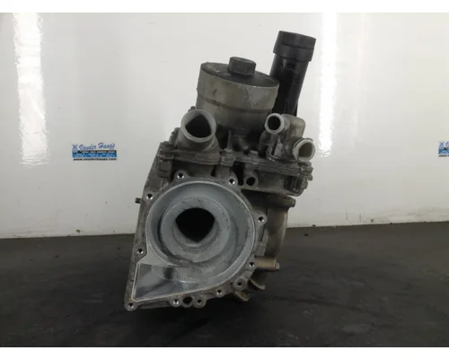 Detroit DD15 Engine Oil Cooler