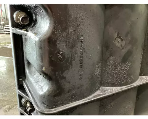 Detroit DD15 Engine Oil Pan