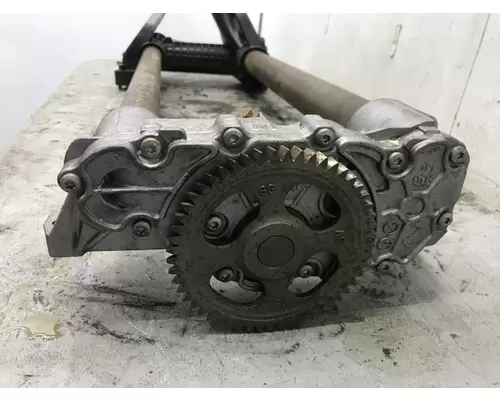 Detroit DD15 Engine Oil Pump
