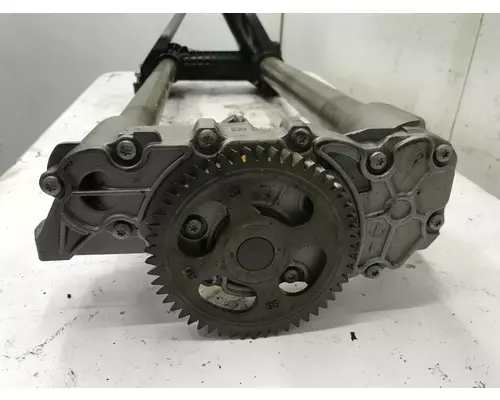 Detroit DD15 Engine Oil Pump