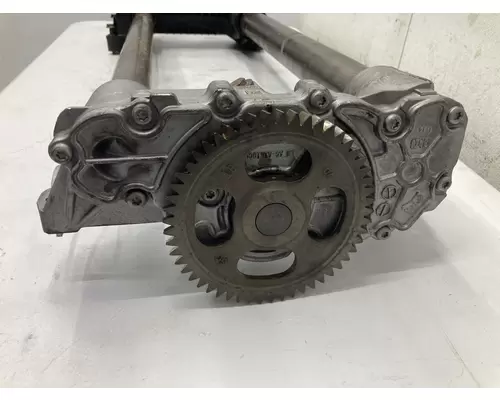 Detroit DD15 Engine Oil Pump