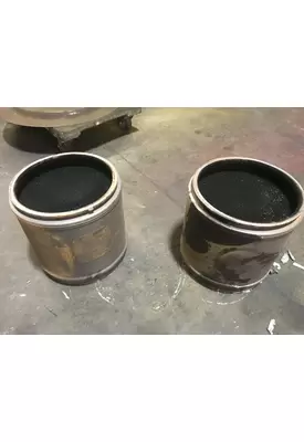 Detroit DD15 Exhaust DPF Assembly