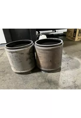 Detroit DD15 Exhaust DPF Assembly