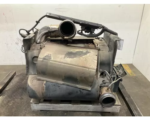 Detroit DD15 Exhaust DPF Assembly