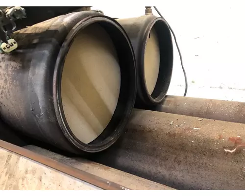 Detroit DD15 Exhaust DPF Assembly