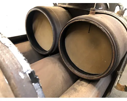 Detroit DD15 Exhaust DPF Assembly