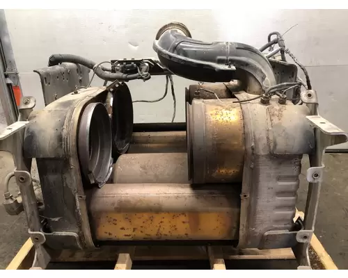 Detroit DD15 Exhaust DPF Assembly