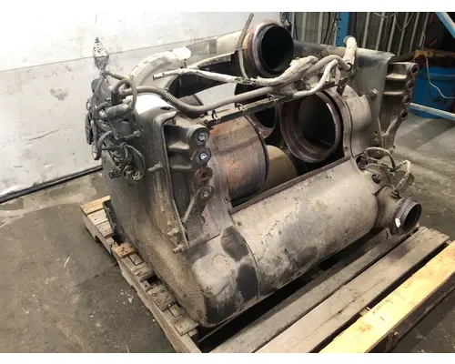 Detroit DD15 Exhaust DPF Assembly