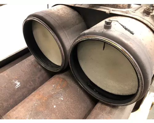 Detroit DD15 Exhaust DPF Assembly